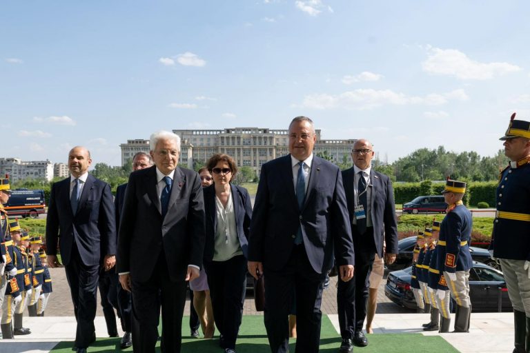 Nicolae Ciucă: Apreciem sprijinul pe care Italia îl acordă României în admiterea în Spaţiul Schengen şi cu vămile terestre