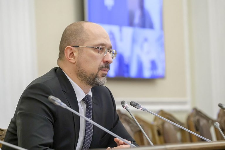 Denîs Şmîhal anunţă priorităţile noului Guvern ucrainean: Energia şi Apărarea