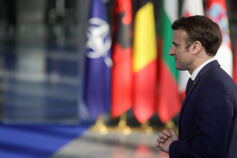 Popularitatea lui Macron, la cel mai scăzut nivel de la venirea la putere, potrivit unui sondaj