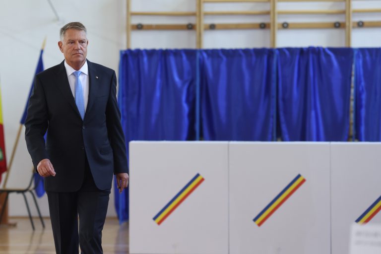 Iohannis, despre alegeri și coaliție: S-au desfăşurat foarte bine / Rezultatele vorbesc de la sine
