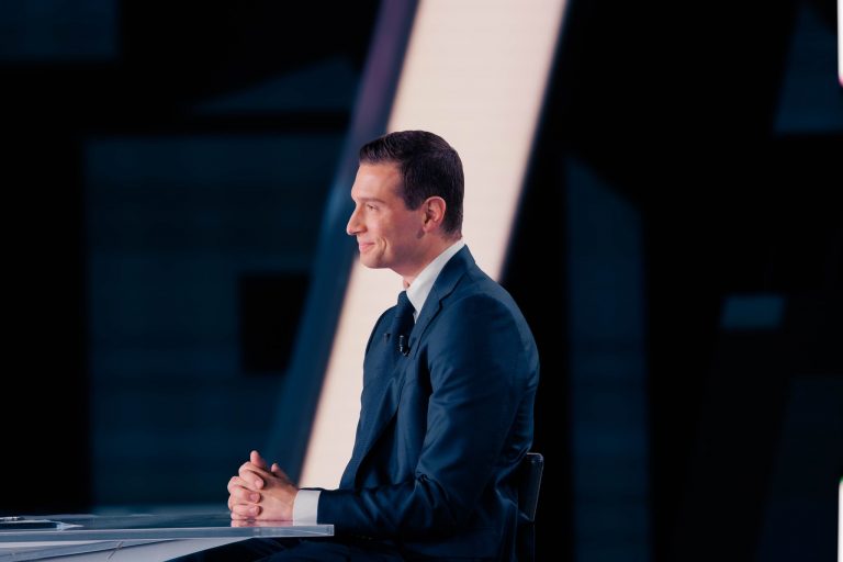 Alegeri europarlamentare 2024 | Jordan Bardella, vedeta momentului în politica din Franţa. Este el noua imagine a Europei?