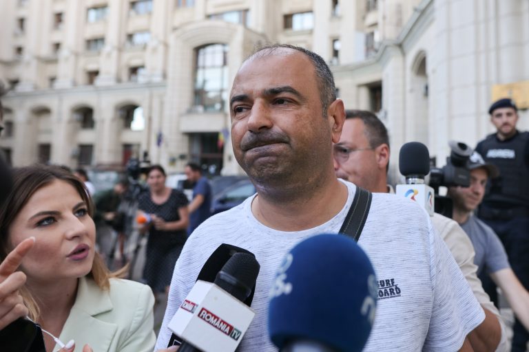 Silvestru Şoşoacă rămâne sub control judiciar, a decis Instanţa supremă
