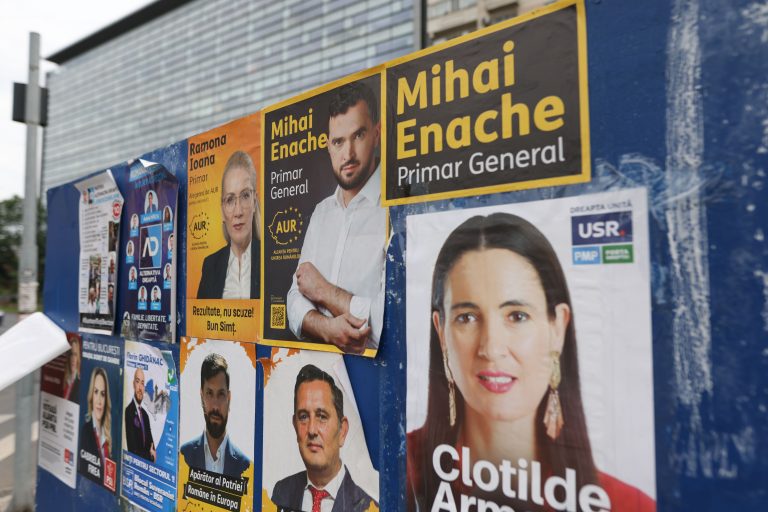 Ultima zi de campanie electorală pentru europarlamentare şi locale