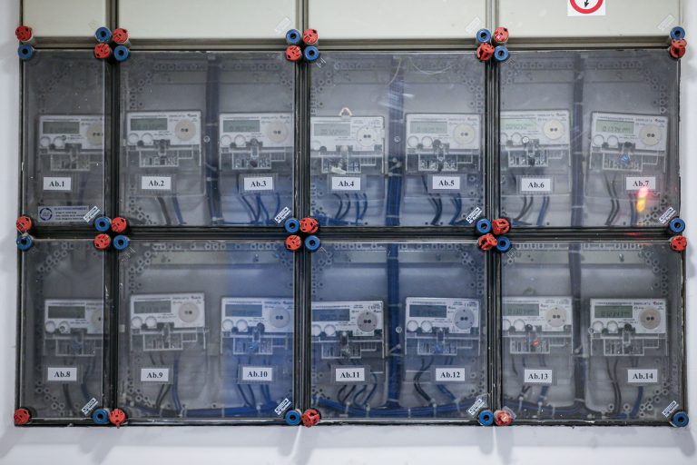 Consiliul Concurenţei: Investigaţie pe piaţa serviciilor de citire a contoarelor de energie electrică din România