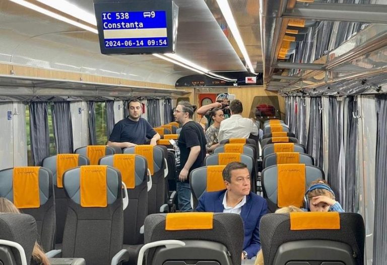 Ministrul Grindeanu: În această toamnă va circula primul tren modernizat. Până la sfârşitul anului va fi pus în circulație şi primul tren nou