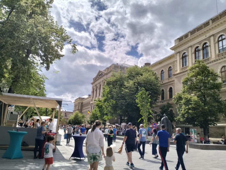 UNSR, mesaj pentru guvernanţi: Vă bateţi joc de studenţi şi, implicit, de viitorul acestei ţări!