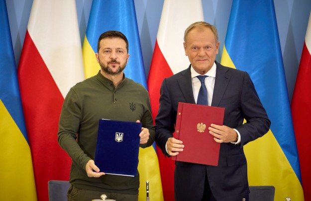 Polonia şi Ucraina au semnat, în ajunul summitului NATO, un acord militar “fără precedent”