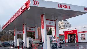 Ungaria şi Slovacia cer medierea Comisiei Europene după ce Ucraina a blocat livrările de petrol ale Lukoil