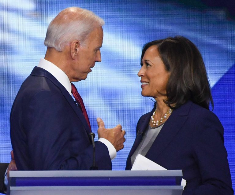 Documente furate de hakeri iranieni de la echipa de campanie a lui Donald Trump au fost trimise echipei Biden