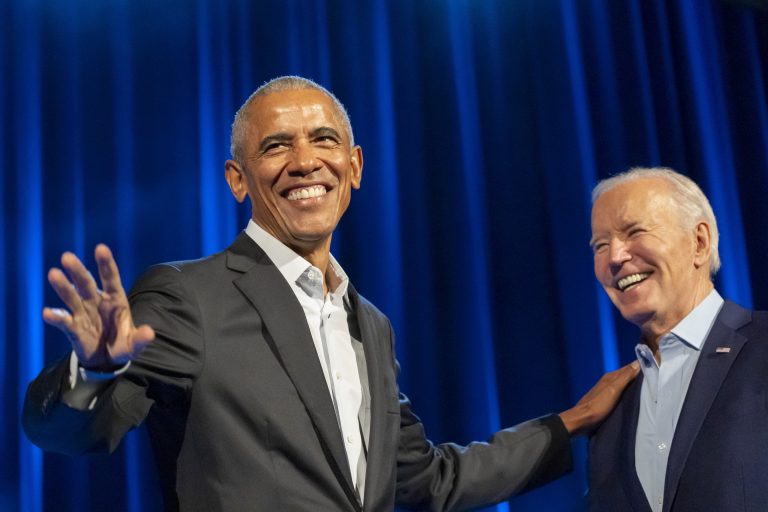 Michelle and Barack taunt Donald