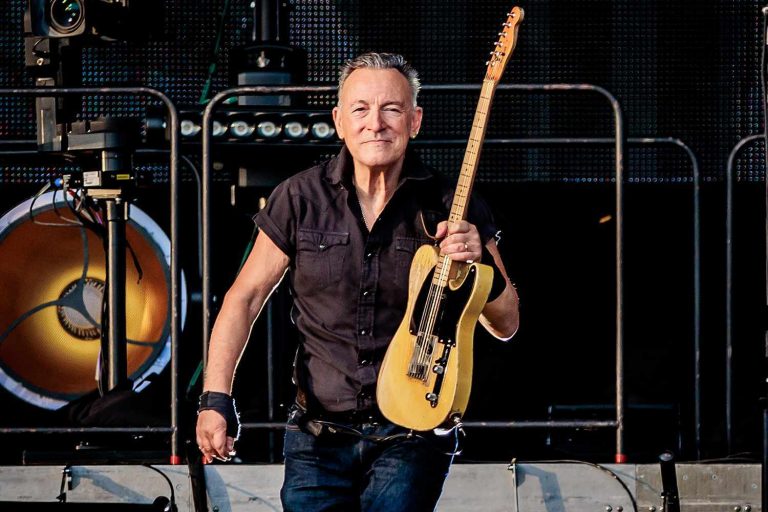 Forbes: Cântărețul Bruce Springsteen este oficial miliardar