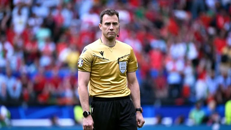 EURO 2024 | Felix Zwayer, care a arbitrat meciul România – Ţările de Jos, va conduce semifinala de miercuri dintre Anglia şi Olanda