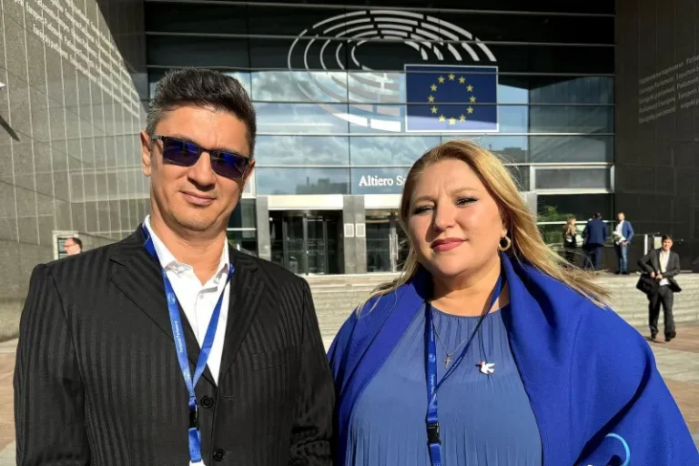 Diana Şoşoacă și Luis Lazarus, respinși de noul grup creat de extrema dreaptă germană în Parlamentul European