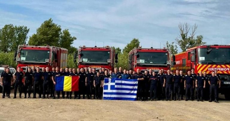 DSU: 40 de pompieri români au ajuns în Franţa pentru a sprijini lupta împotriva incendiilor de pădure