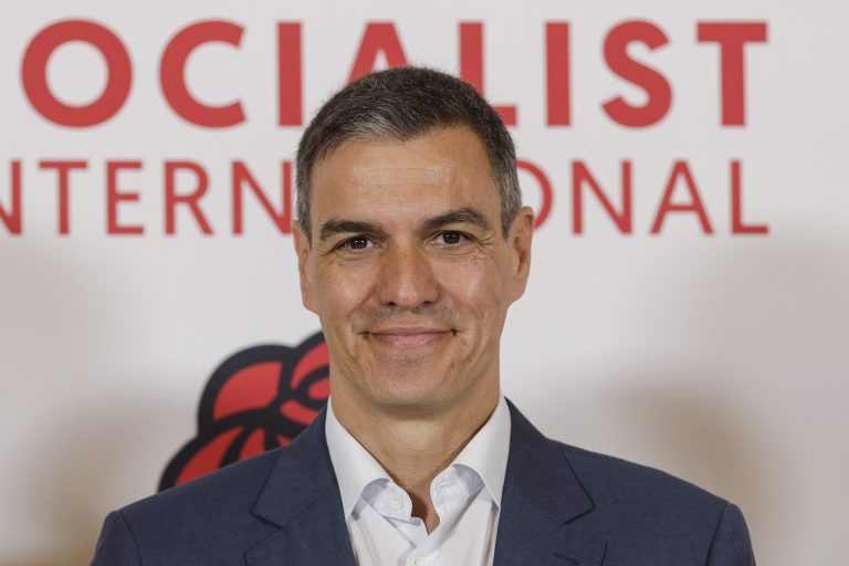 Pedro Sanchez, la București: Doar noi, socialiştii, suntem capabili să oprim extrema dreaptă