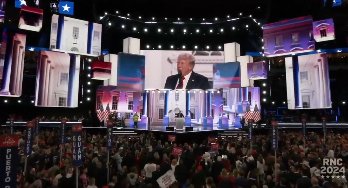 VIDEO | Trump a acceptat oficial nominalizarea republicană pentru funcţia de preşedinte al Statelor Unite: Nu ar fi trebuit să fiu aici în seara asta ⋆ Universul.net