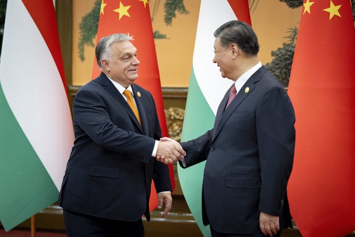 Viktor-Orban-Xi-Jinping