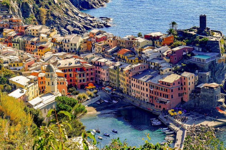 Cel mai romantic traseu de drumeție din Italia se redeschide după 12 ani