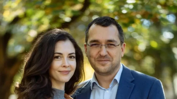 laura-stefanut-despartit-vlad-voiculescu-tinder.jpg