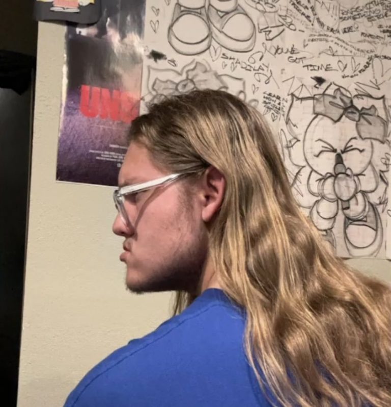 Dispozitive explozive în mașina atentatorului la viața lui Trump. Arma fusese cumpărată de tatăl său