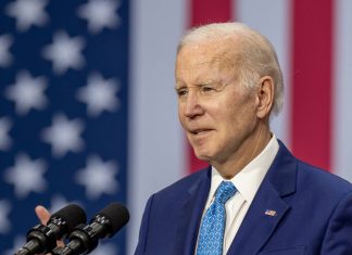 Joe Biden și-a scris memoriile mandatului prezidențial în cartea „Promite-mi, America!”