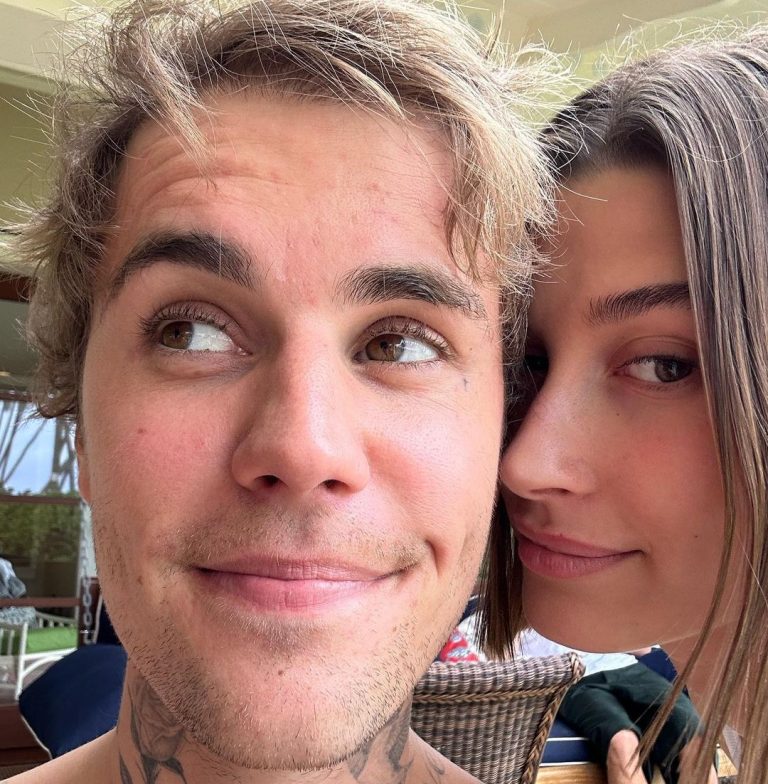 Justin Bieber şi Hailey Bieber au devenit părinţi pentru prima oară. Cei doi au un băieţel