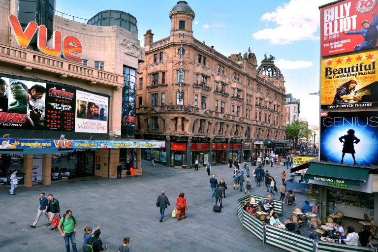 Un bărbat cu nume românesc, inculpat în cazul înjunghierii unei fetițe de 11 ani în Leicester Square din Londra / Reacția MAE