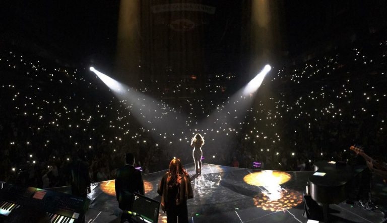 Mama și sora cântăreței Mariah Carey au murit în aceeași zi, weekendul trecut: Inima mea este frântă