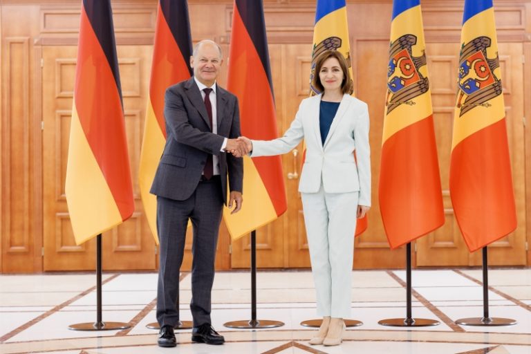 Maia Sandu, alături de Olaf Scholz: Sprijinirea Moldovei de către Germania întăreşte Ucraina, dar şi securitatea în regiune