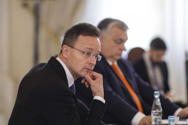Bruxelles-ul încearcă să schimbe guvernele „patriotice” din Ungaria, Serbia și Slovacia, afirmă ministrul ungar de externe