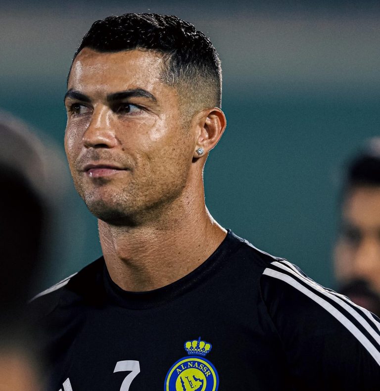 Cristiano Ronaldo semnează un nou „megacontract” cu Al-Nassr
