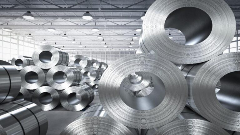 Spain: Five directors of two companies indicted for evading anti-dumping duties on steel sheets