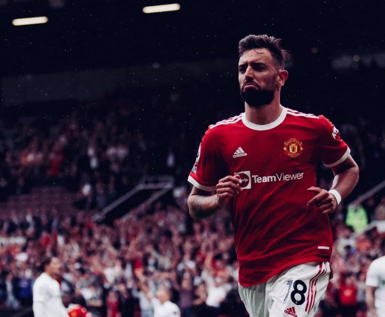 Salariu de fotbalist | Cât câștigă cel mai bine plătit jucător de la Manchester United, una dintre adversarele FCSB în Liga Europa