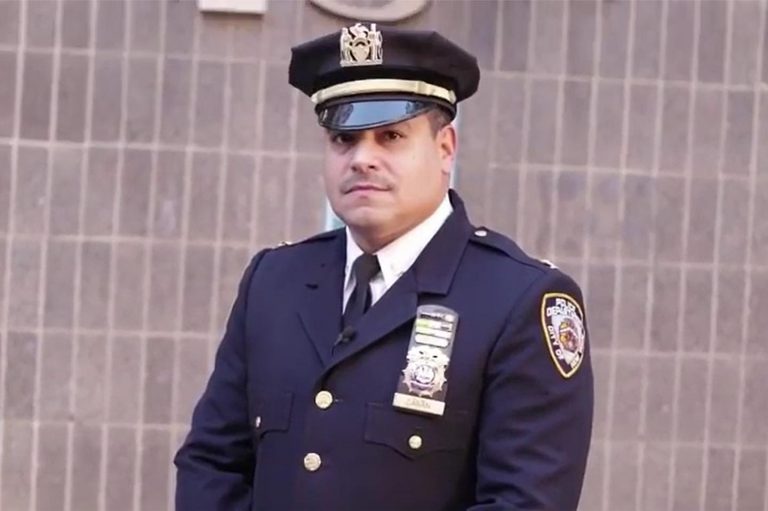 Şeful poliţiei din New York demisionează, în contextul unor anchete de corupţie în administraţia metropolei