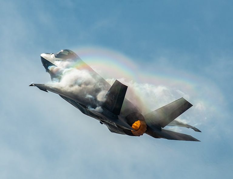 Statele Unite anunţă aprobarea provizorie a vânzării avioanelor de luptă F-35 către România