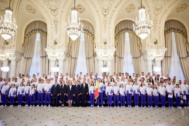 Sportivii medaliaţi la Jocurile Olimpice şi Paralimpice vor fi decorați de Klaus Iohannis miercuri