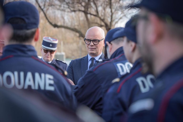Edouard Philippe va candida la prezidențiale. Îi depășește în sondaje pe Marine Le Pen și Jordan Bardella