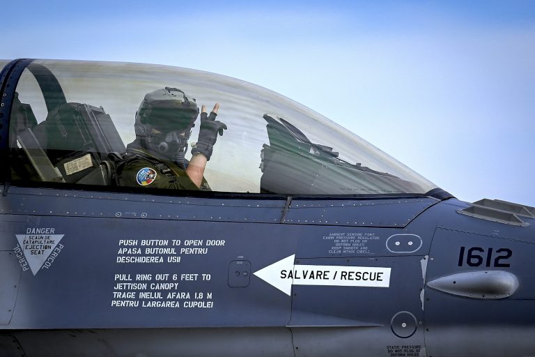 Forțele Aeriene Române participă la o nouă misiune de Poliție Aeriană Întărită în spațiul aerian baltic