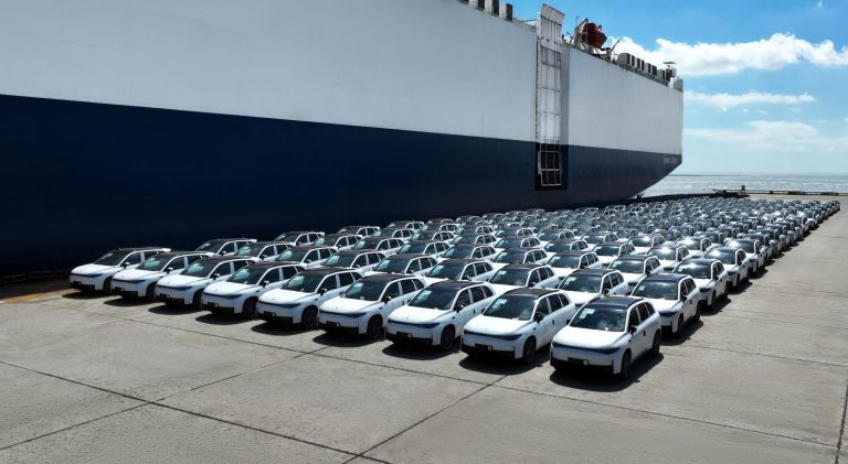 China va introduce permise de export pentru maşinile electrice, pentru a proteja imaginea mărcilor auto chineze peste hotare