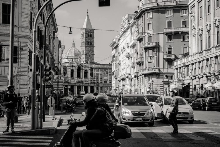Avertizare MAE: Două zile de greve în Italia, în mai multe domenii