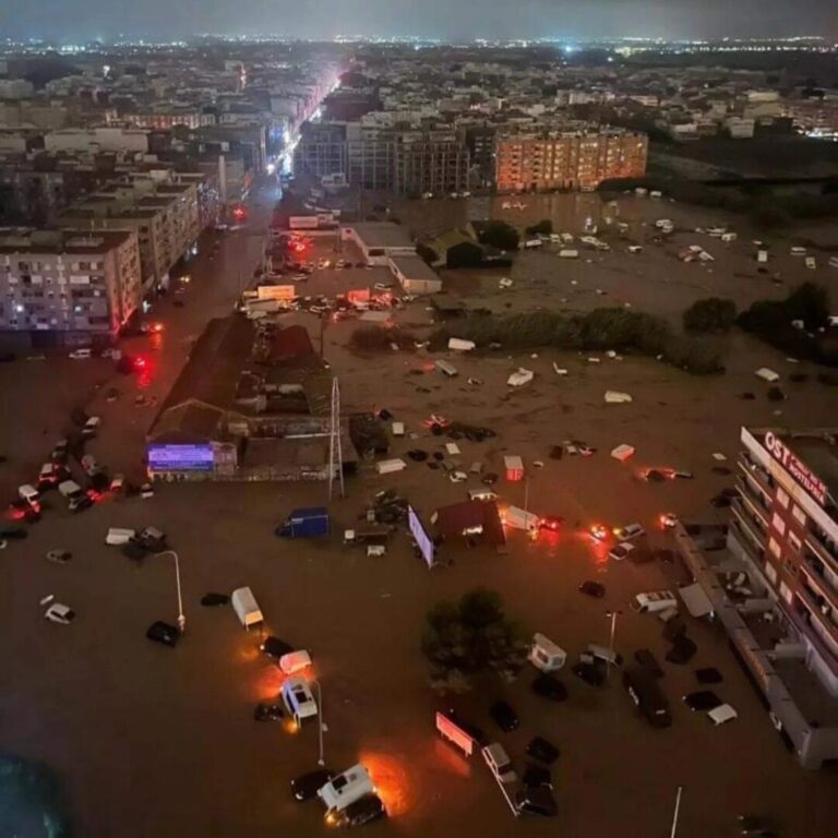 VIDEO | Inundaţii în Spania | Bilanţul provizoriu urcă la 72 de morţi, potrivit serviciilor de urgenţă