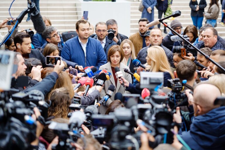 Moldova EU referendum hangs by a thread,  ‘Yes’ vote has razor-thin lead