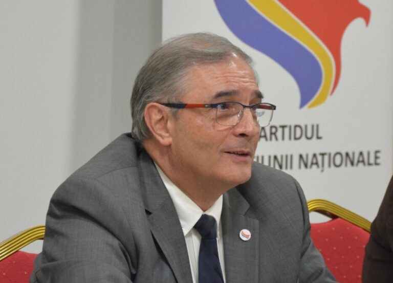 CNSAS: Fostul şef adjunct al SIE Silviu Predoiu a fost ofiţer al Securităţii comuniste