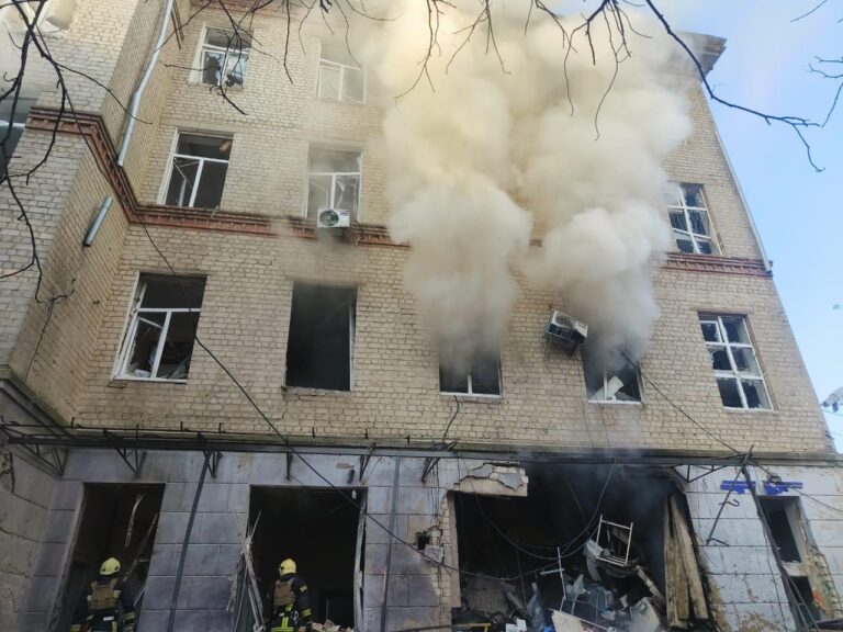 Războiul în imagini – Zilele 951 și 952