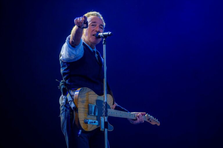 VIDEO | Miting în favoarea Kamalei Harris – Bruce Springsteen l-a acuzat pe Trump că face campanie pentru „a fi un tiran american”