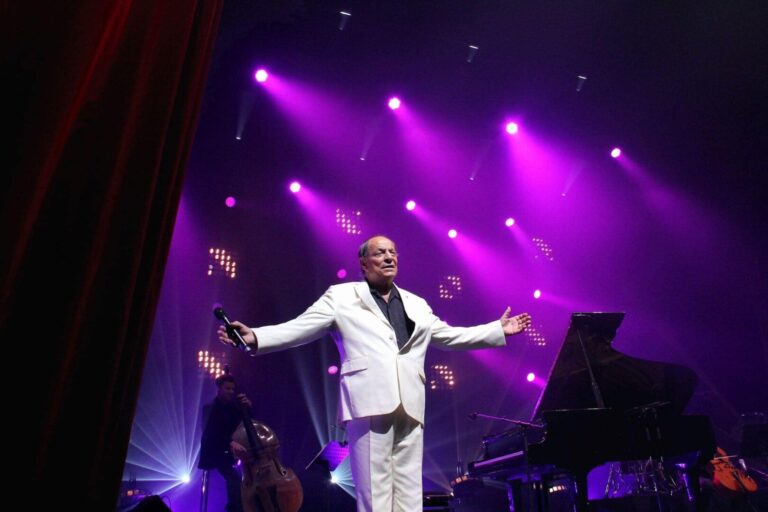 VIDEO | Charles Dumont, compozitorul legendarei melodii ”Non, je ne regrette rien”, a murit la vârsta de 95 de ani