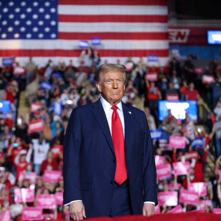 AFP: Trump se confruntă cu un conflict deschis în tabăra sa