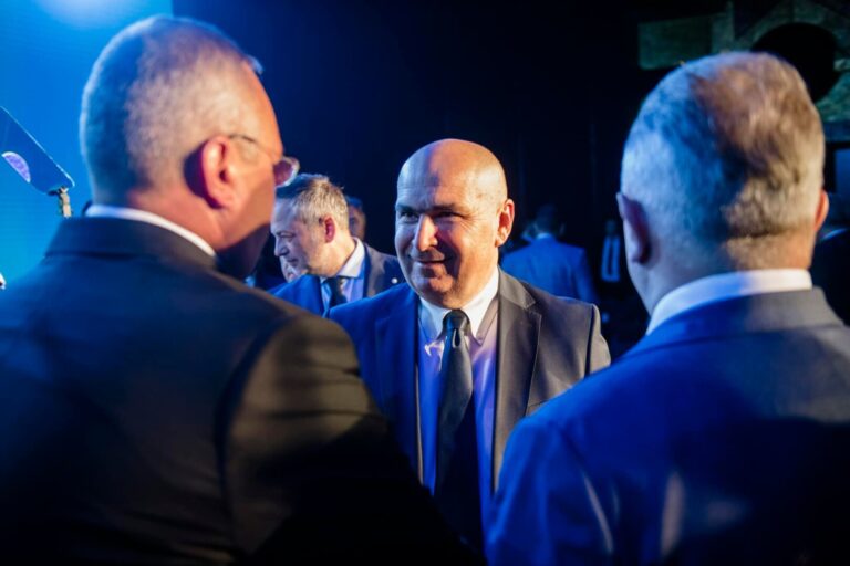 Prezidenţiale2024 | Ilie Bolojan: PNL o susţine pe Elena Lasconi în turul doi fără niciun fel de negociere