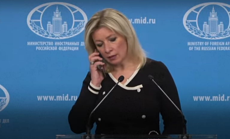 VIDEO  Purtătoarea de cuvânt a MAE rus a primit un telefon ciudat în timpul conferinţei de presă şi i s-a spus să nu comenteze lansarea unei rachete ICBM