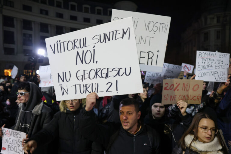 Protestele din ţară împotriva lui Călin Georgescu continuă